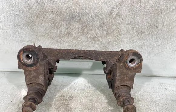 Mitsubishi Outlander Brake caliper pad carrier rear 