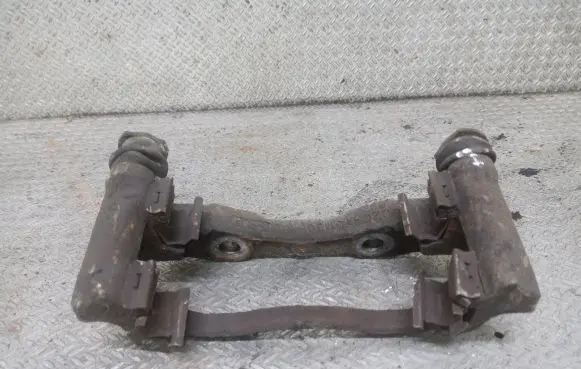 Peugeot 307 Front Brake Caliper Pad/Carrier 