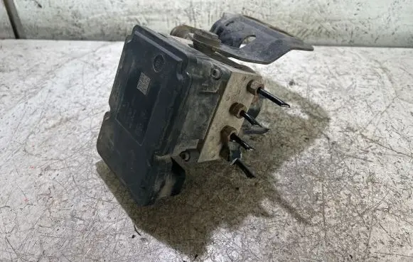 Chrysler Pacifica ABS Pump 00402771E000 5063060032A 25061012011