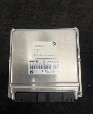 BMW 5 E39 Engine control unit/module 7788016 28RTE883 0281010314