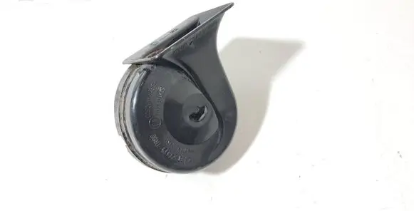 Volkswagen Golf IV Horn signal 0092018 E1021332