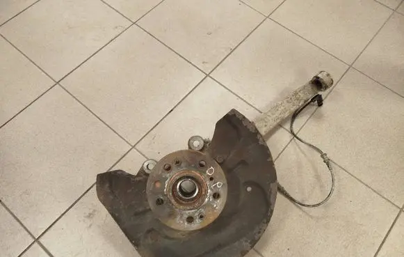 Mercedes-Benz GL X164 Front wheel hub 06004101