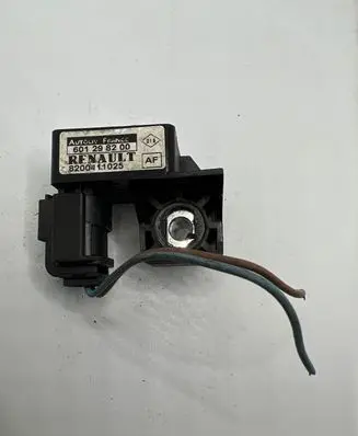 Renault Scenic II - Grand scenic II Airbag deployment crash/impact sensor 8200411025 601298200