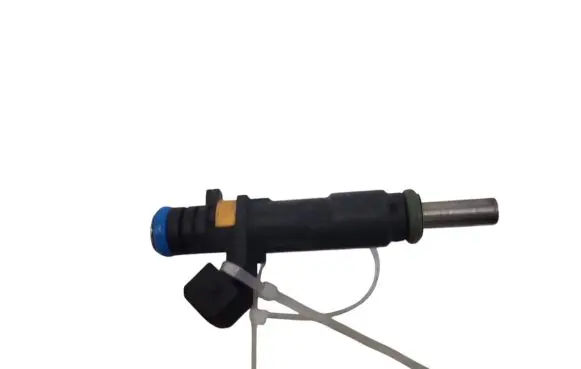 Opel Zafira B Fuel injector 55353806