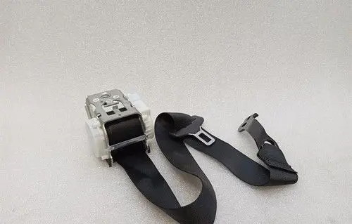Mercedes-Benz C W205 Third row seat belt A2058601385