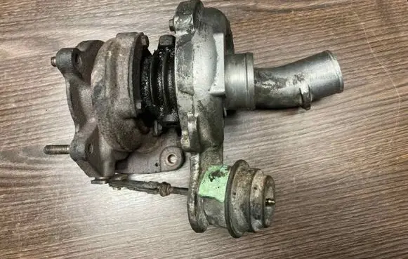 Nissan Primastar Turbo 8200348244 1441100QAA