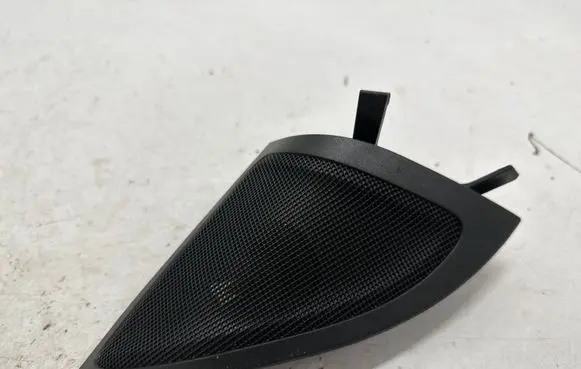 Mercedes-Benz A W176 Front door high frequency speaker A1767200211