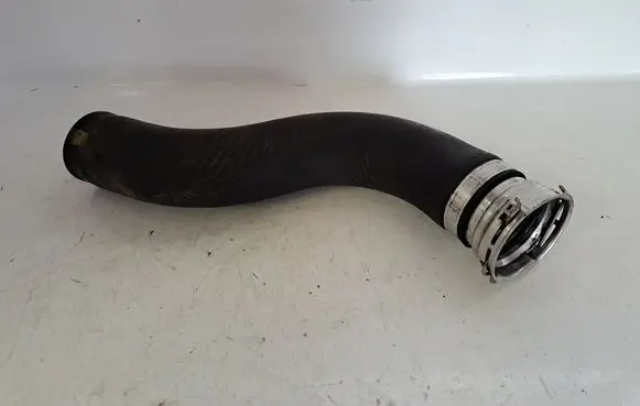 Toyota Avensis T250 Intercooler hose/pipe 1734226070