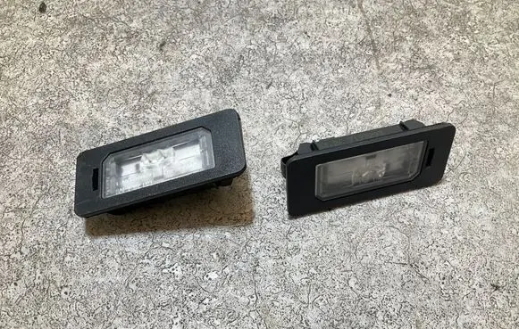 BMW 3 GT F34 Number plate light 7193293