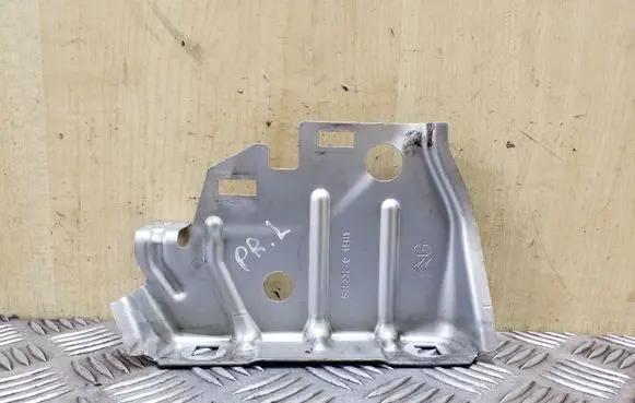 Citroen C4 I Picasso Other engine bay part