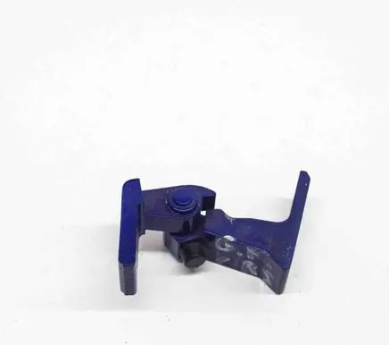 Volkswagen Golf VII Rear door lower hinge 8K0831401P