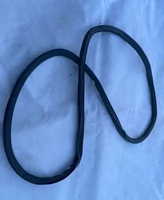 Audi A8 S8 D5 Front door rubber seal 4N0831721