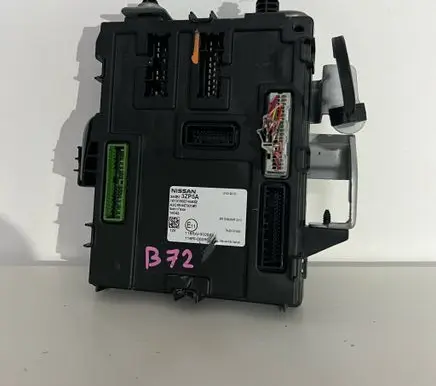 Nissan Pulsar Comfort/convenience module 284B13ZP5A 116RI00286 16751660745632