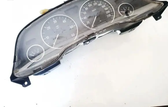 Opel Zafira A Speedometer (instrument cluster) 96251063 110.080.209