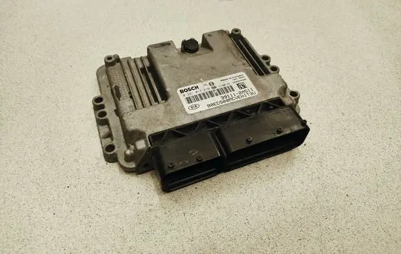 KIA Ceed Engine control unit/module 0281017216 1039S46908 391112A511