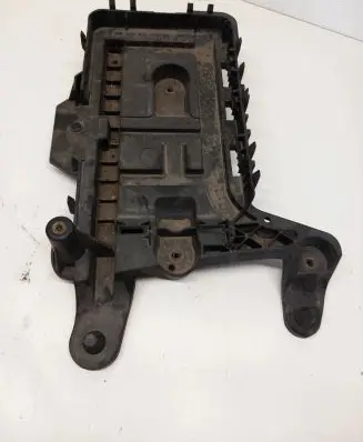 Battery tray