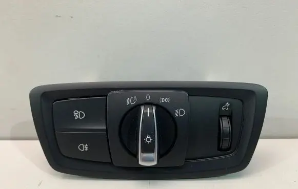 BMW X2 F39 Light switch 9877892