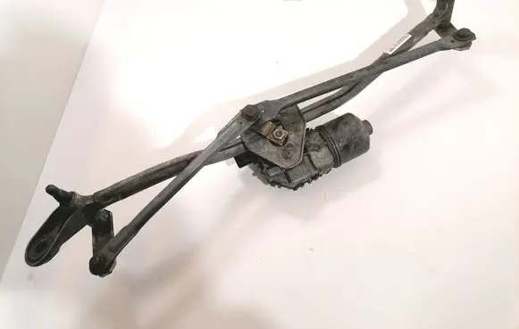 Audi A4 S4 B6 8E 8H Front wiper linkage and motor 0390241510 8E2955119A
