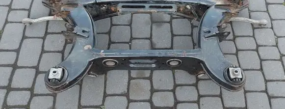 Mercedes-Benz CLS C218 X218 Rear axle beam with reductor 