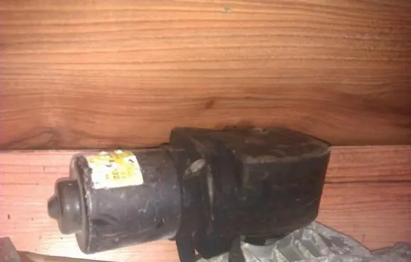 Renault Laguna I Wiper motor