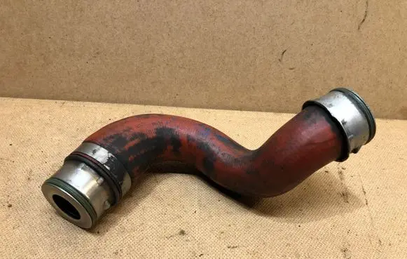 Audi A3 S3 8L Intercooler hose/pipe 038131111A 1J0145822