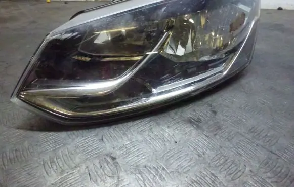 Volkswagen Polo V 6R Headlight/headlamp 6C1941005B