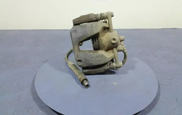 Renault Megane IV Front brake caliper
