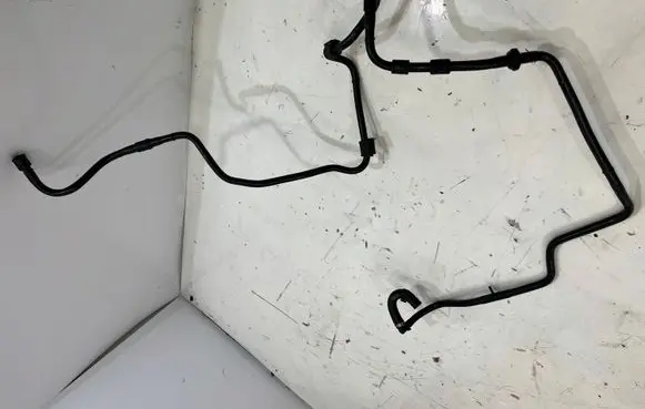 Volkswagen Touareg II Vacuum line/pipe/hose