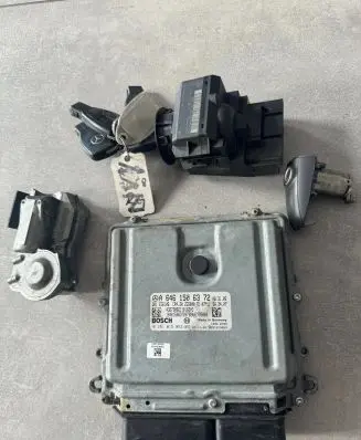 Mercedes-Benz Sprinter W906 Engine control unit/module A6461506372 0281015053