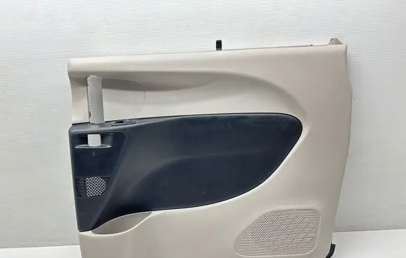 Chrysler Pacifica Sliding door card 5RP702D2AH