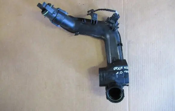 Volkswagen Golf VII Intercooler hose/pipe 04L145671