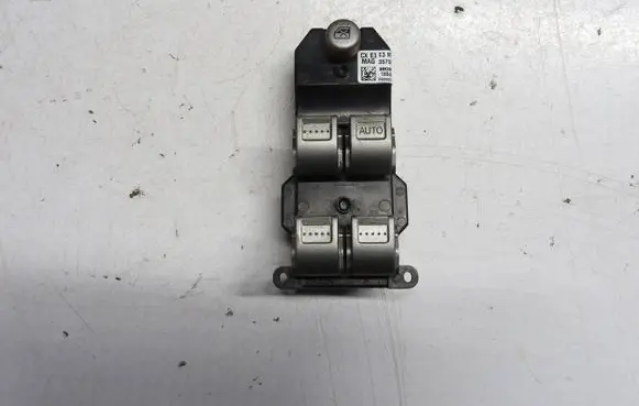 Honda Civic Electric window control switch 35750-S6D-E310-M1 F000075C 1884E14
