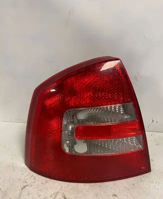Skoda Octavia Mk2 (1Z) Rear/tail lights 9EL35407601 VP4SHX13405A