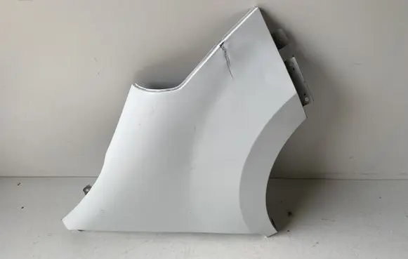 Renault Master III Fender 631000936R