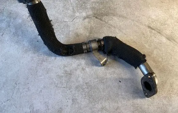 Volkswagen Phaeton EGR valve line/pipe/hose 07Z131521F