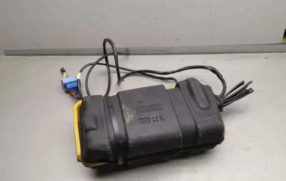 Peugeot 307 CC Convertible roof hydraulic pump 10562130111 105660301