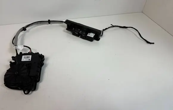 BMW i4 Tailgate/trunk control unit/module C87536 163672