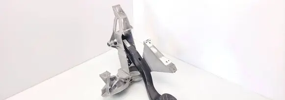 Audi A6 S6 C6 4F Brake pedal 4F1723140 4F1723117D