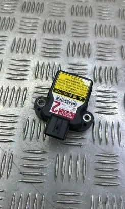 Lexus IS III XE30 ESP acceleration yaw rate sensor 8918350030