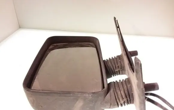 Manual wing mirror
