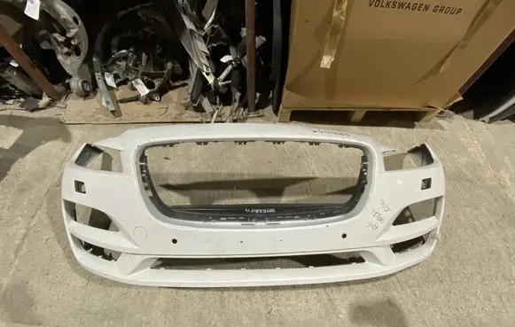 Jaguar F-Pace Front bumper HK8317F003A HK8317C862AA