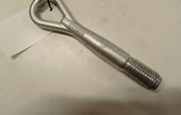 Nissan Qashqai Towing hook eye