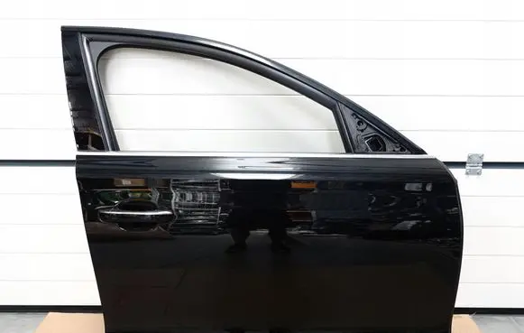 Audi A8 S8 D4 4H Front door 4H0831052B