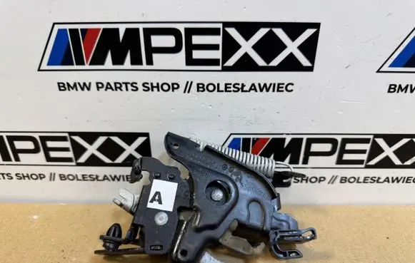 BMW X3 G01 Engine bonnet/hood lock/catch 7485957