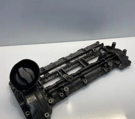 Rocker cam cover