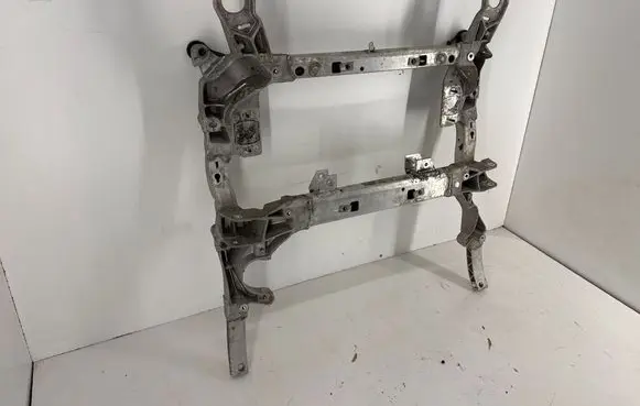 Chevrolet Camaro Front subframe 23371905 84643538 84468271