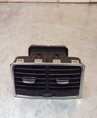 Audi A6 S6 C6 4F Rear air vent grill 4F0819203C
