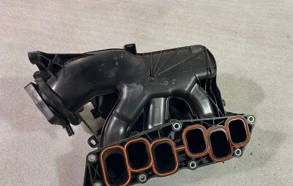 Ford Mustang V Intake manifold BR3E9424PA
