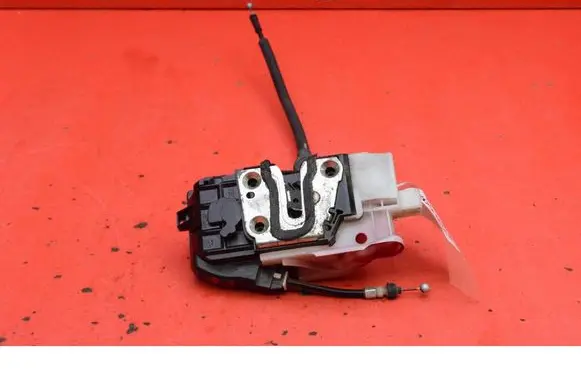 KIA Ceed Front door lock 