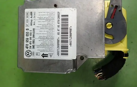 Audi A6 S6 C5 4B Airbag control unit/module 4F0959655B